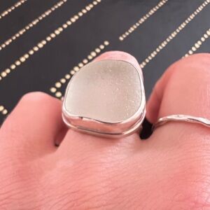 Betty Belts Donna Von Hoesslin White Sea Glass Ring Size 8 Sterling Silver